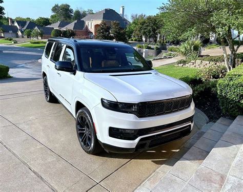 Review 2023 Jeep Grand Wagoneer Series Iii Obsidian Review 2023 Jeep Grand Wagoneer Series Iii Obsidian