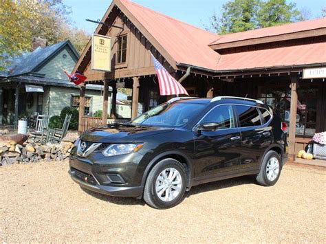 Review The 2014 Nissan Rogue Is More Of The Same And That S A Good Thing Autoweb