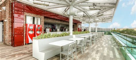 Review The Coca Cola Rooftop Beverage Bar In Disney Springs The