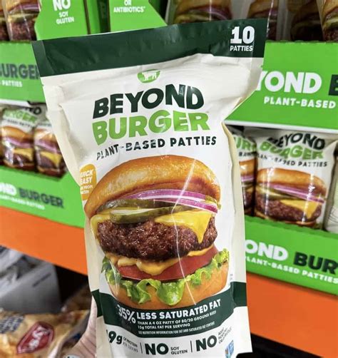 Review Vegan Beyond Burger Bison Burger And 80 20 Beef Burger Men S Fitness