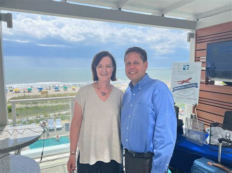 Robert Mary Carey Spotlight Burlington Vt Travelpro