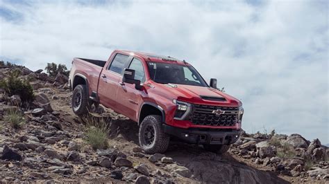 Rock Crawling With The New 2024 Chevy Silverado 2500Hd Zr2 Bison