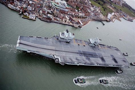 Royal Navy News Stunning New Pictures Of Hms Queen Elizabeth World Royal Navy News Stunning New Pictures Of Hms Queen Elizabeth World