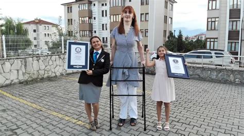 Rumeysa Gelgi The Tallest Woman In The World Guinness World Records