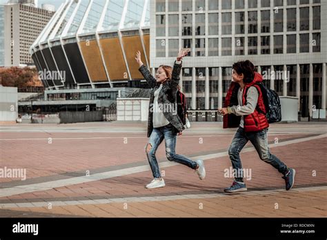 Running Freely Hi Res Stock Photography And Images Alamy