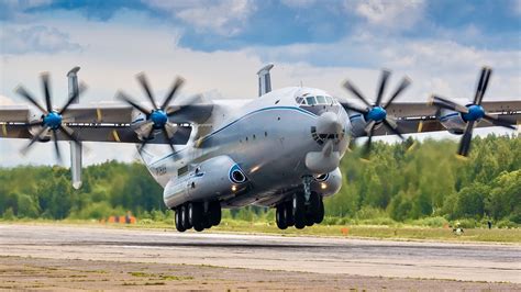 Russia S An 22 The Biggest Turboprop Plane Ever Flown Heads For Retirement