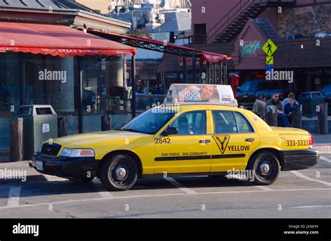 Exploring the Best Ways to Hail a San Francisco Cab