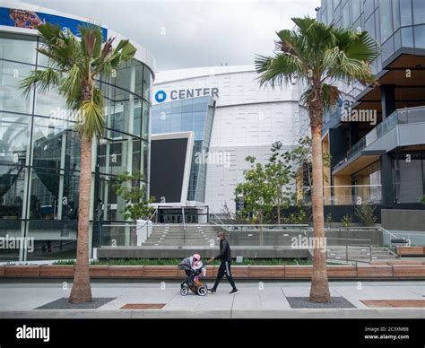 San Francisco's Mission Bay Neighborhood