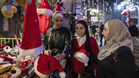 Searching For Santa In The Muslim World The Importance Of Gift Giving