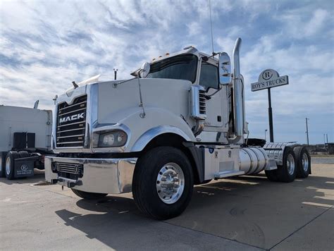 Semi Trucks For Sale Ebay Semi Trucks For Sale Ebay