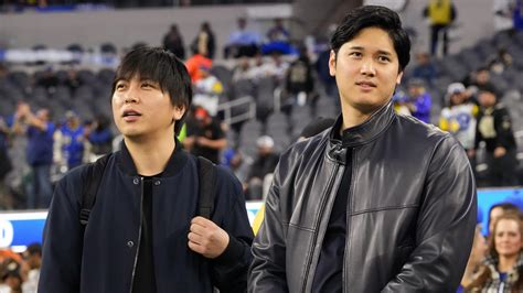 Shohei Ohtani Once Revealed His Unique Love For Dogs Through Ippei Mizuhara Years Before Decoy S Adorable Debut Essentiallysports