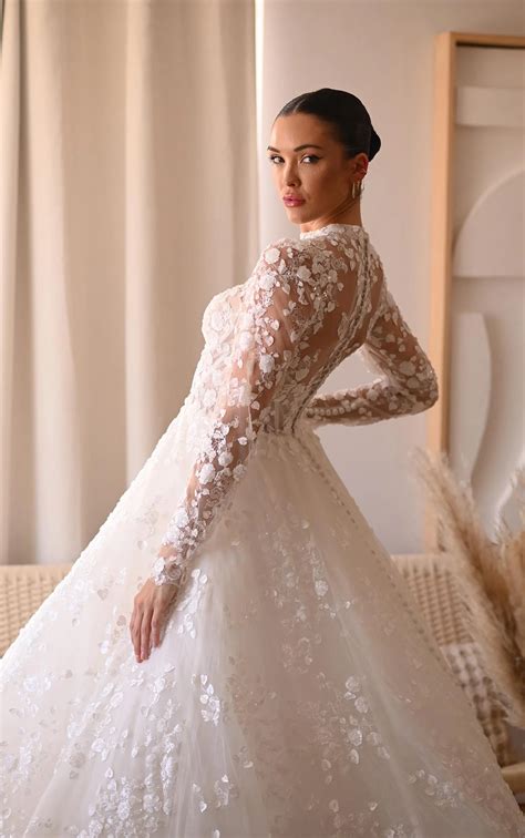 Best Sleeve Wedding Dresses for 2023