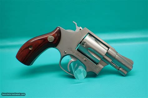 Smith Wesson Model 36 Ladysmith 38 Special Revolver 161490 1 875 Barrel 3 Dot Sights