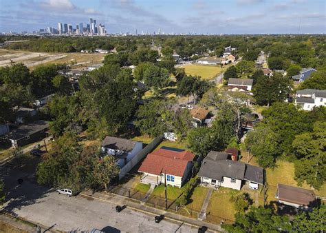 Soil Samples Reveal High Lead Levels In Houston Amp 39 S Greater Fifth Ward