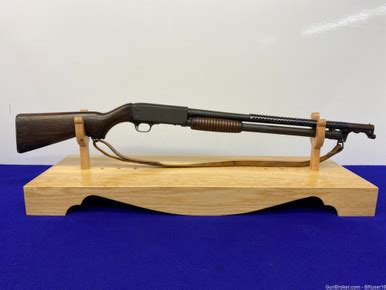 Sold 1970 Ithaca 37 Featherlight 12Ga 20 Barrel W Heat Shield Bayonet Mount