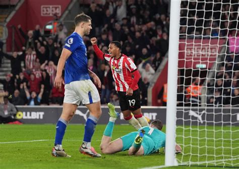 Southampton Beat Everton 1 0 For First League Win Of The Season Reuters