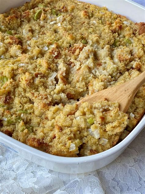 Southern Cornbread Dressing The Southern Lady Cooks