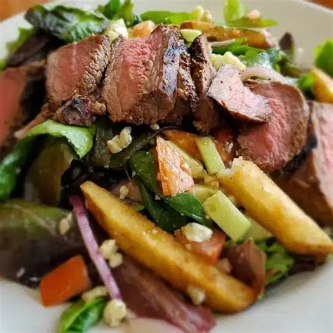 Specializes In Sandwiches Burgers And Wraps The Poppyseed Restaurant