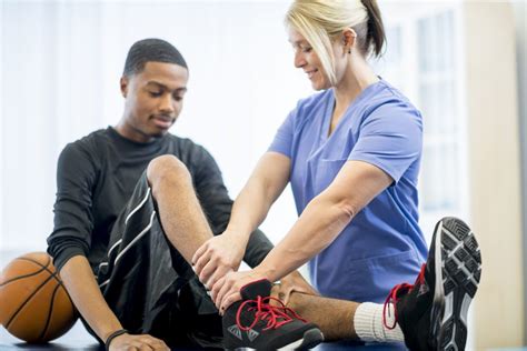 Sports Medicine Nurse What Is It And How To Become One Sports Medicine Nurse What Is It And How To Become One