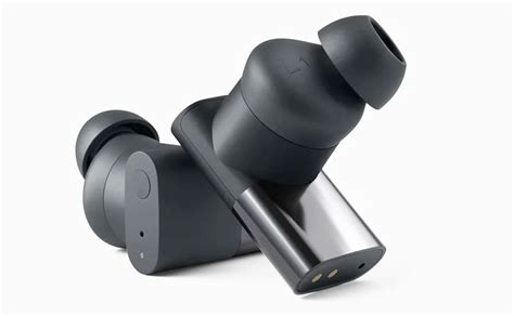 Status Earbuds: Redefining Wireless Sound