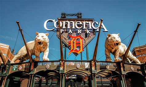 Step Inside Comerica Park Learn Stadium Rules Bag Policy Food Seating Parking Options Ticketmaster Blog