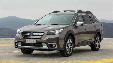 Top Features and Reviews of Subaru Outback 2021