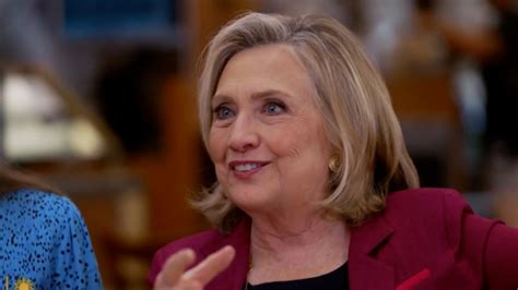 Suggestive Photographs Are The Reason Hillary Clinton Wears Pant