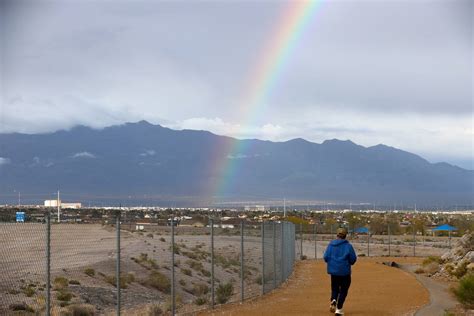 Summerlin Red Rock Get Rainfall For Second Straight Day Las Vegas Summerlin Red Rock Get Rainfall For Second Straight Day Las Vegas
