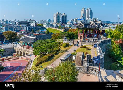 Suwon Korea October 24 2019 Banghwasuryujeong Pavilion At Suwon Republic Of Korea Stock Photo Alamy