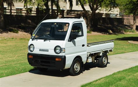 Top Benefits of Buying a Suzuki Kei Truck for Your Small Business