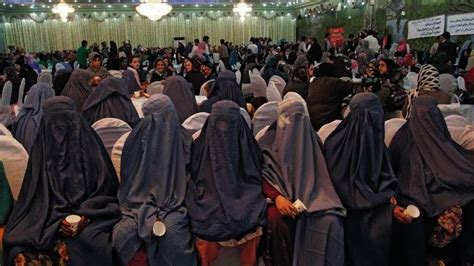 Taliban Sharia Law Re Imposition Afghanistan Women Scared News18
