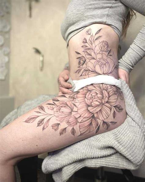 Tattoos For Women Hip