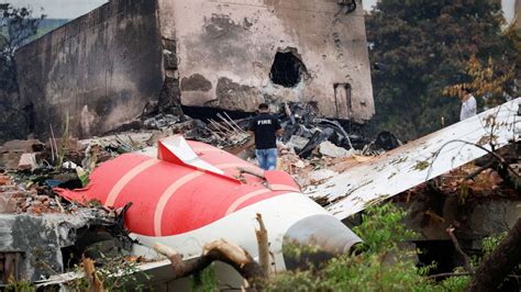 Terrifying Footage Shows Military Plane Crash That Killed 20 Men S Journal