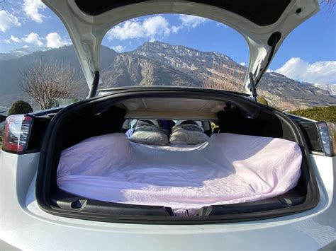 Tesla Camp Mode: Ultimate Guide to Setting Up Your Vehicle for Camping