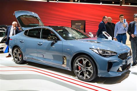 The 2022 Kia Stinger S Powertrain Is Dramatically Better In Every Way
