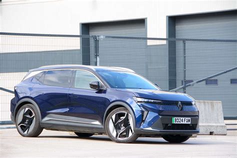 The All Electric Renault Scenic E Tech Suv The Complete Guide For The Uk Ezoomed
