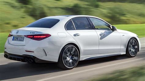 The Best Features Of The 2023 Mercedes Amg C43