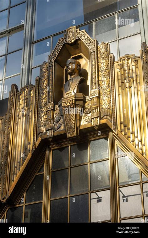 The Brill Building Broadway Nyc Usa Stock Photo Alamy