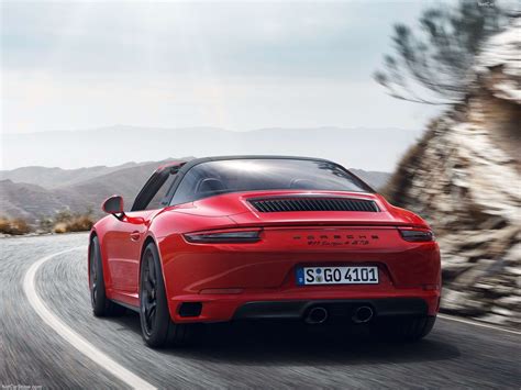 The Goodwood Test Porsche 911 Targa 4 Gts