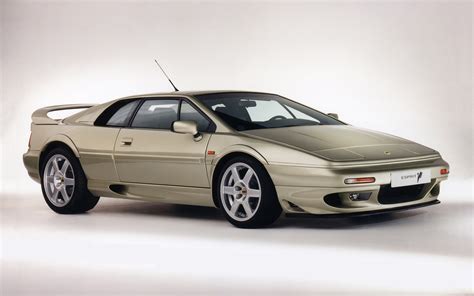 The Iconic Yet Underrated Lotus Esprit V8 Turns 25 This Year This Is Its Story Autoevolution