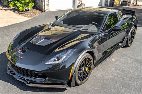 The Powerful 2016 Corvette Z06 With All New C7 R Edition Personalization Choices The Powerful 2016 Corvette Z06 With All New C7 R Edition Personalization Choices