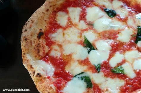 The Real History Of Margherita Pizza What S In A Name Pizza Dixit