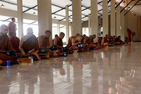 The Reciprocal Ways In Which Monks And Lay Supporters Benefit One Another