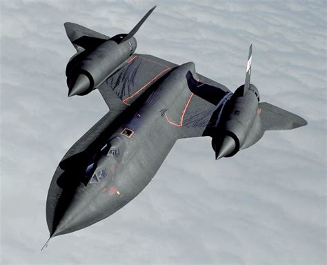 The Sr 71 Amp Quot Blackbird Amp 39 Is One Of The Worlds Fastest Airplanes It Is The Sr 71 Amp Quot Blackbird Amp 39 Is One Of The Worlds Fastest Airplanes It Is