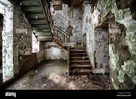 The Trans Allegheny Lunatic Asylum Was A Kirkbride Psychiatric Hospital