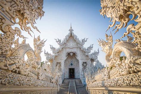 5 Ways White Temple