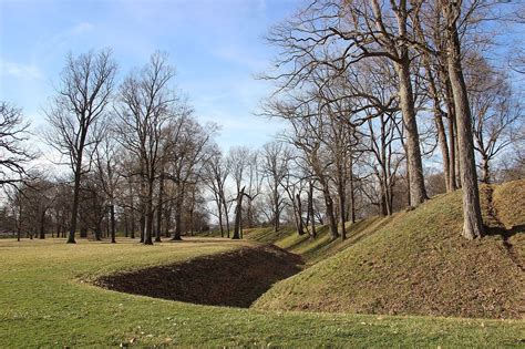 These Ancient Ohio Earthworks Are Thousands Of Years Old