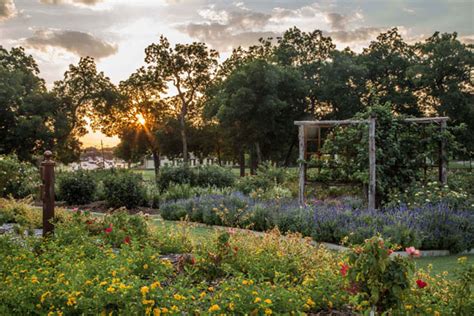 Things To Do In The City Of Farmers Branch Tour Texas