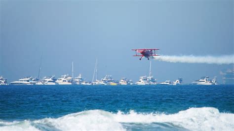 Things To Do This Weekend The Pacific Airshow Will Soar At Huntington Beach Nbc Los Angeles
