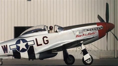 Tom Cruise He Also Owns A Classic Plane Used In World War Ii A P 51 Mustang Warbird He Named Kiss Me Kate Which Is Worth Approximately 5 Mililon No Word On Whether